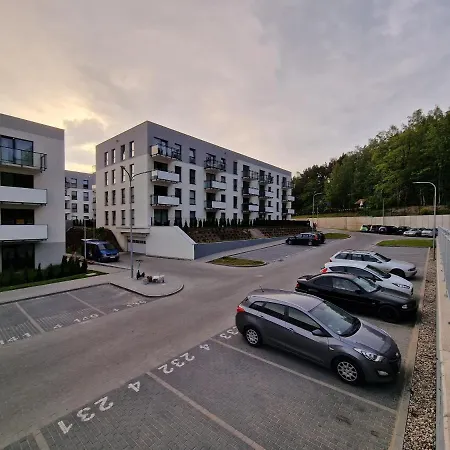 Goma Rent Nadmorskie Tarasy Z Widokiem Na Morze דירה גדינייה