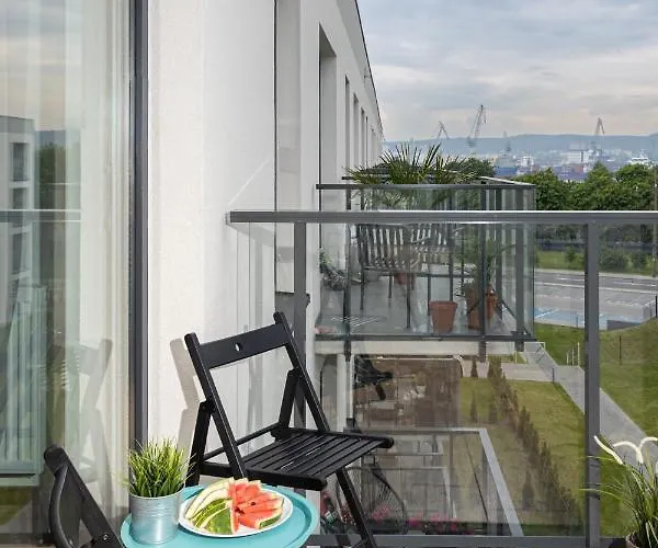 Goma Rent Nadmorskie Tarasy Z Widokiem Na Morze Lejlighed Gdynia